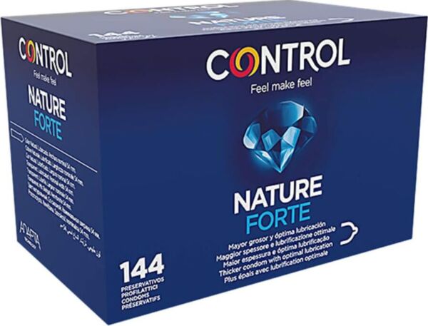 Control Nature condooms in een verpakking van 144 stuks