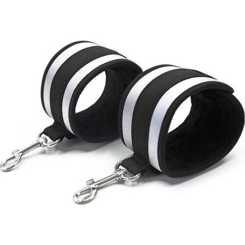 OHMAMA FETISH polsboeien van neopreen en metaal