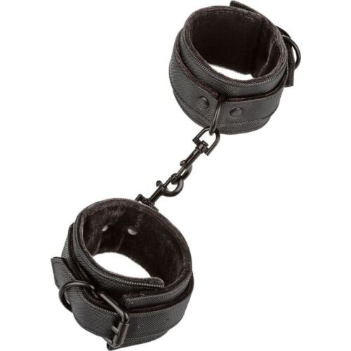 Bondage CALEXOTICS Boundless Ankle Cuffs met verstelbare sluitingen