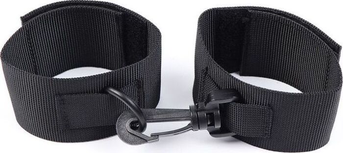 Sensuele Handboeien Ohmama