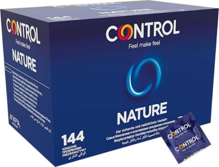 CONTROL Nature 144 condooms met Adapta-vorm