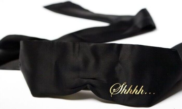 Nachtelijk Gefluister Nachtelijk Gefluister